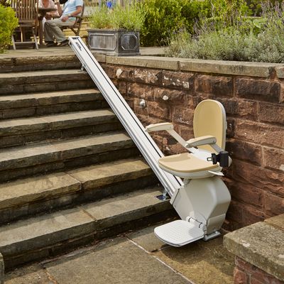 Brooks external stairlift